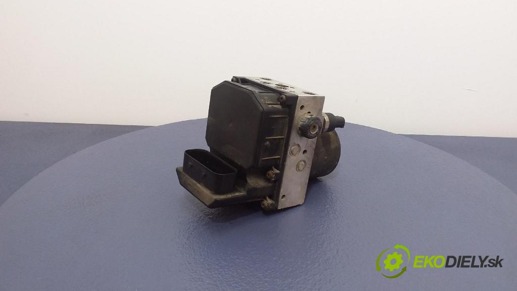 Audi A4 2002 čerpadlo ABS x 8E0614517