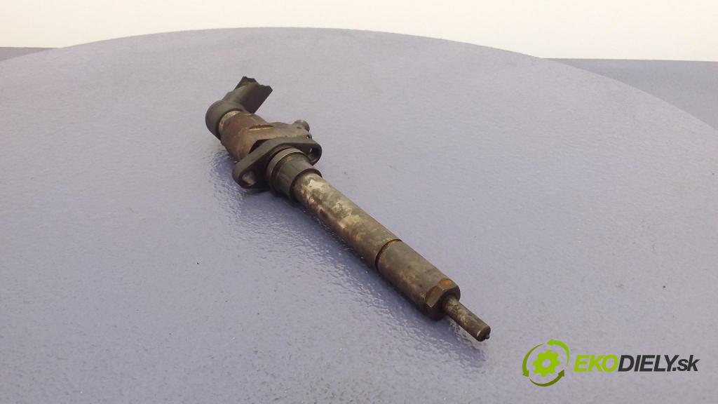 Peugeot 407 sw 2.0 hdi 2005 vstřikovač 9657144580