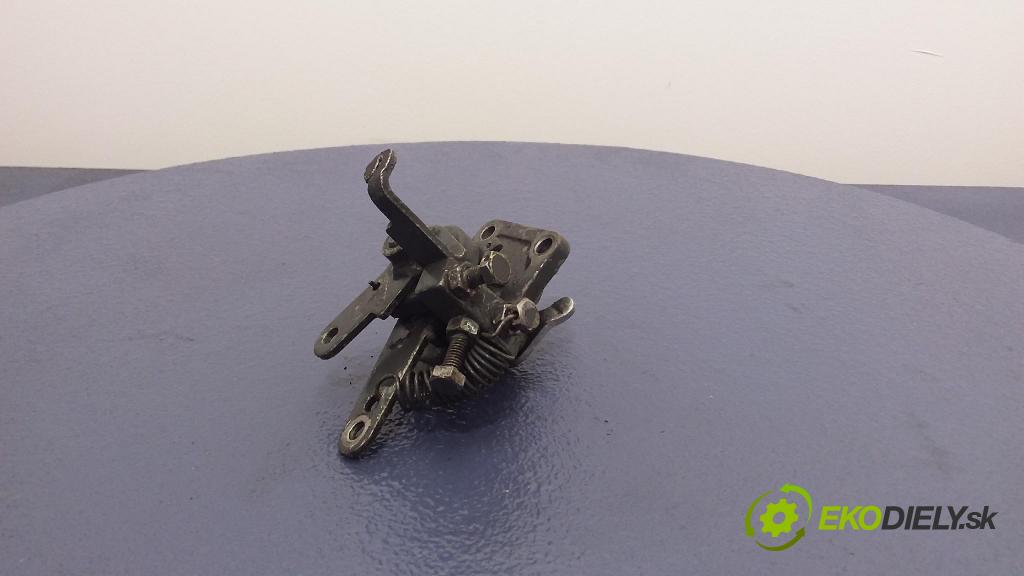 Bellier Divane 2002 pedal Plyn: 01