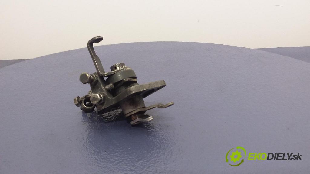 Bellier Divane 2002 pedal Plyn: 01