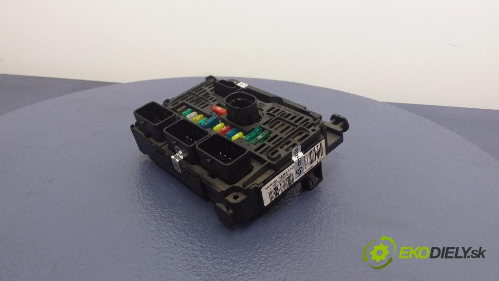 Citroen C4 2006 skříňka Pojistky 9661682980