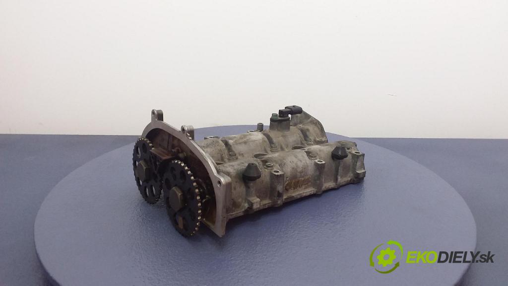 Volkswagen Polo 2003 kryt Ventily 03E103475D
