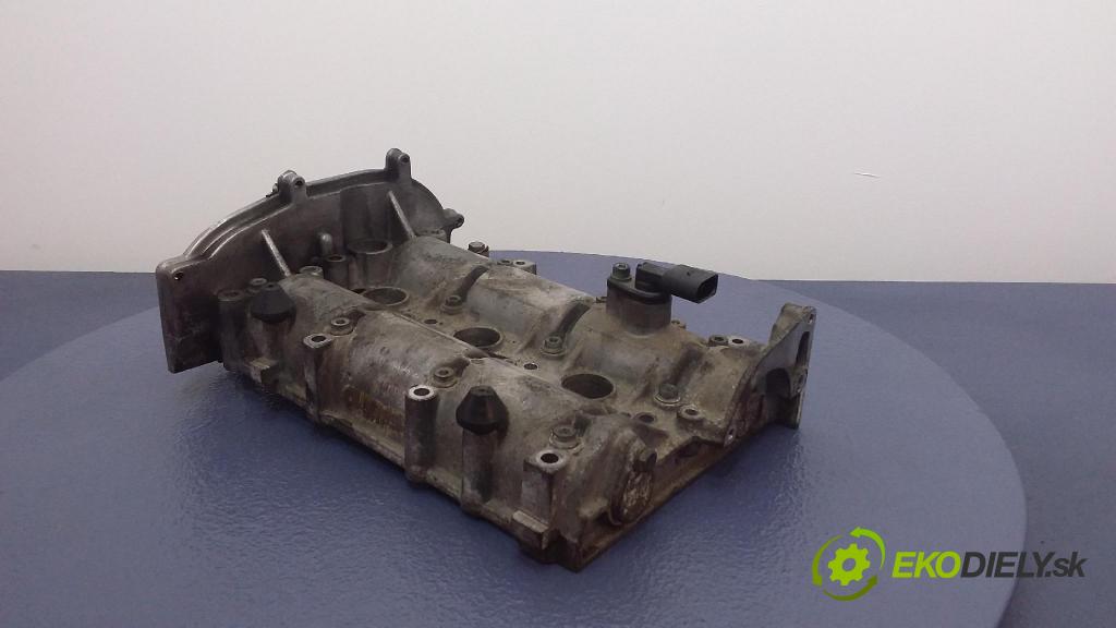 Volkswagen Polo 2003 kryt Ventily 03E103475D