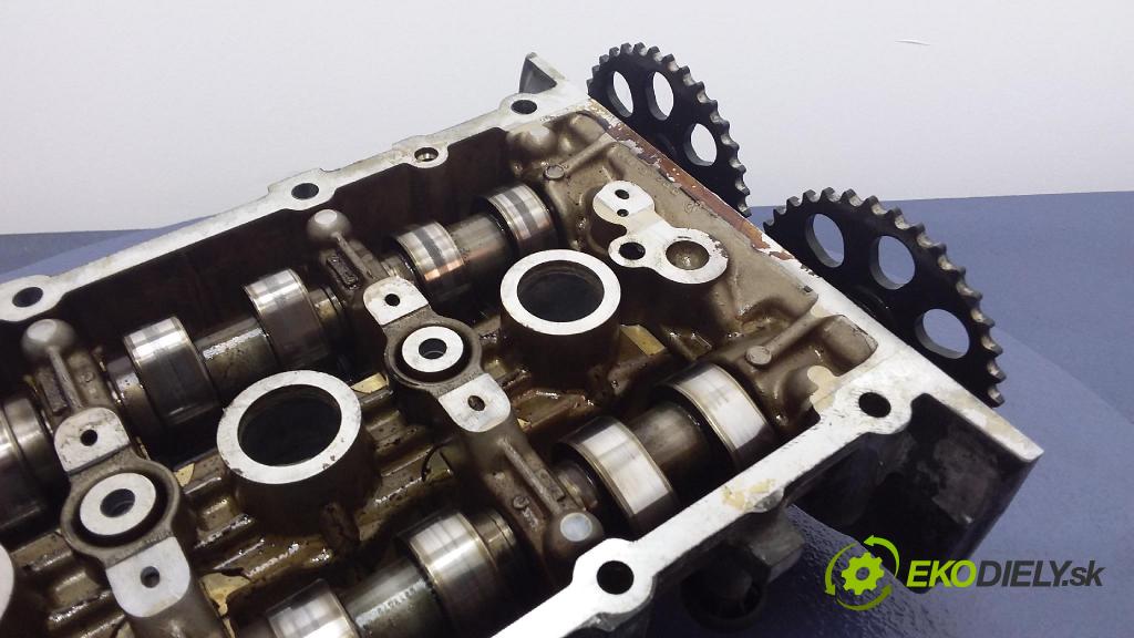 Volkswagen Polo 2003 kryt Ventily 03E103475D