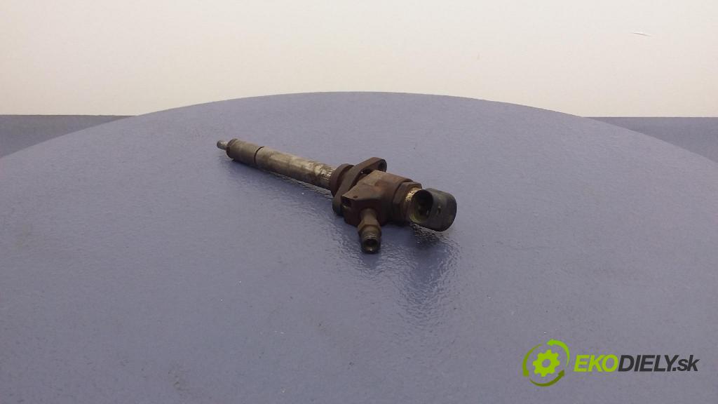 Ford Focus c-max 2004 vstřikovač 9647247280