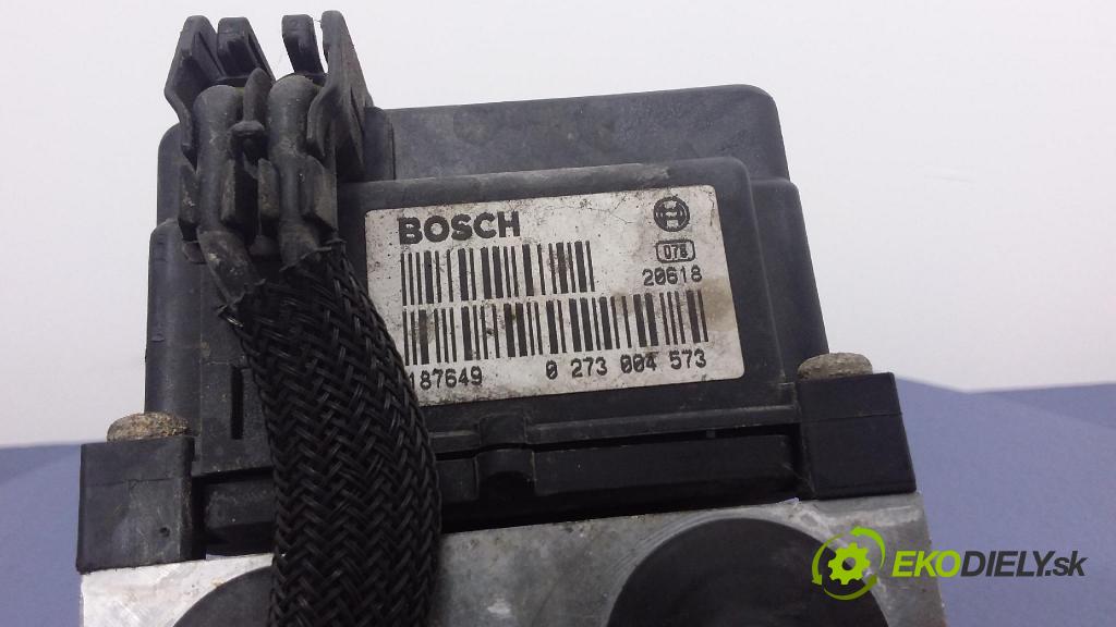 Volkswagen Passat 2001 čerpadlo ABS x 0265220621