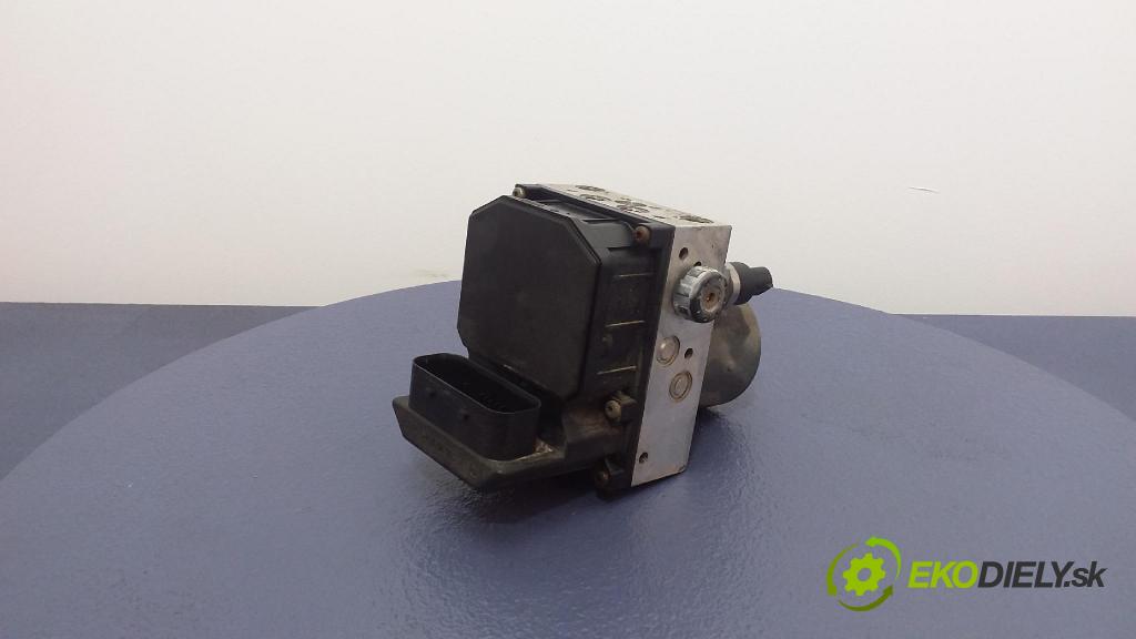 Audi A4 2003 čerpadlo ABS x 8E0614517