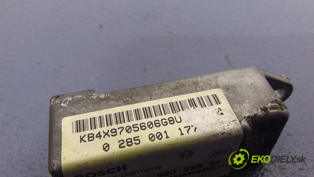 Volkswagen Passat 1997 snímač 0285001177