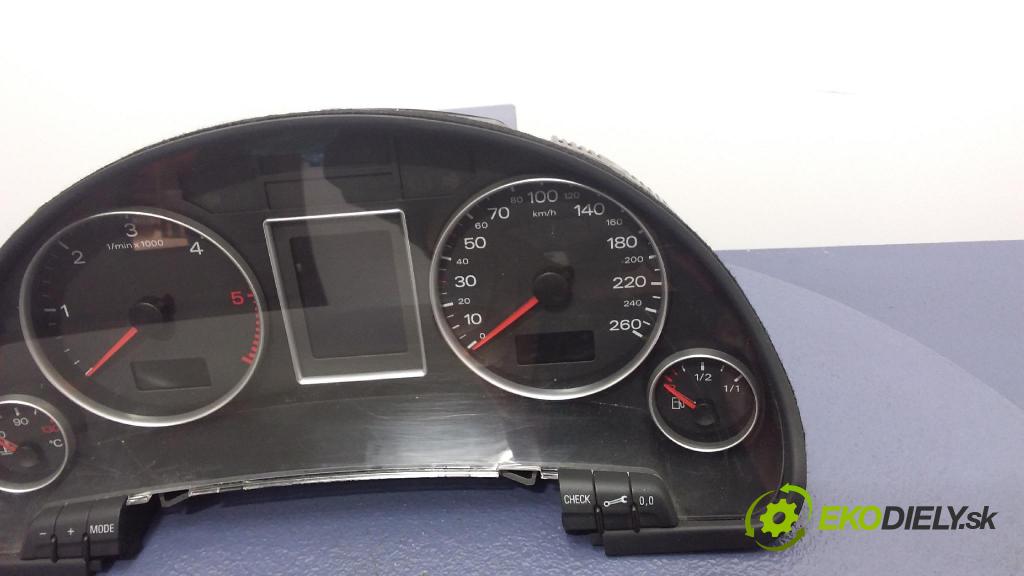 Audi A4 2006 Přístrojová deska 0263626090