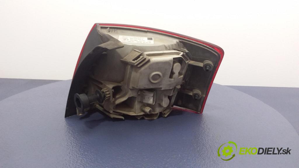 Audi A4 2006 světlo Zad: levá Mimo: 8E9945095E