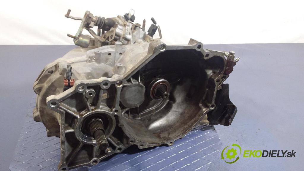 Mitsubishi Outlander 2003 převodovka Ozubené kola: Manualna W5M421Z4B2