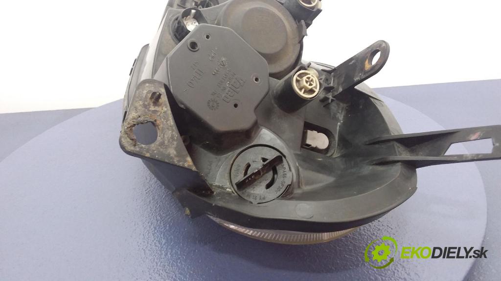 Fiat Punto 2006 světlo v pravo: 89101388