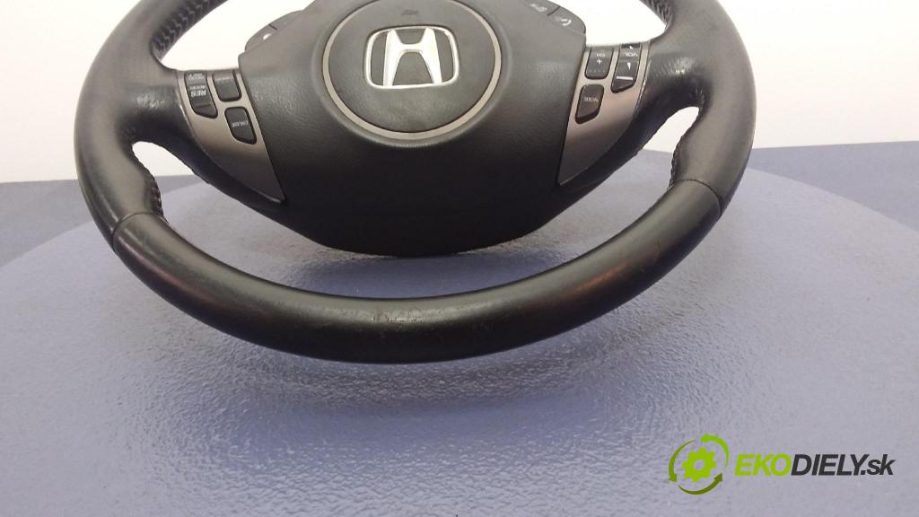 Honda Accord 2005 volant 01