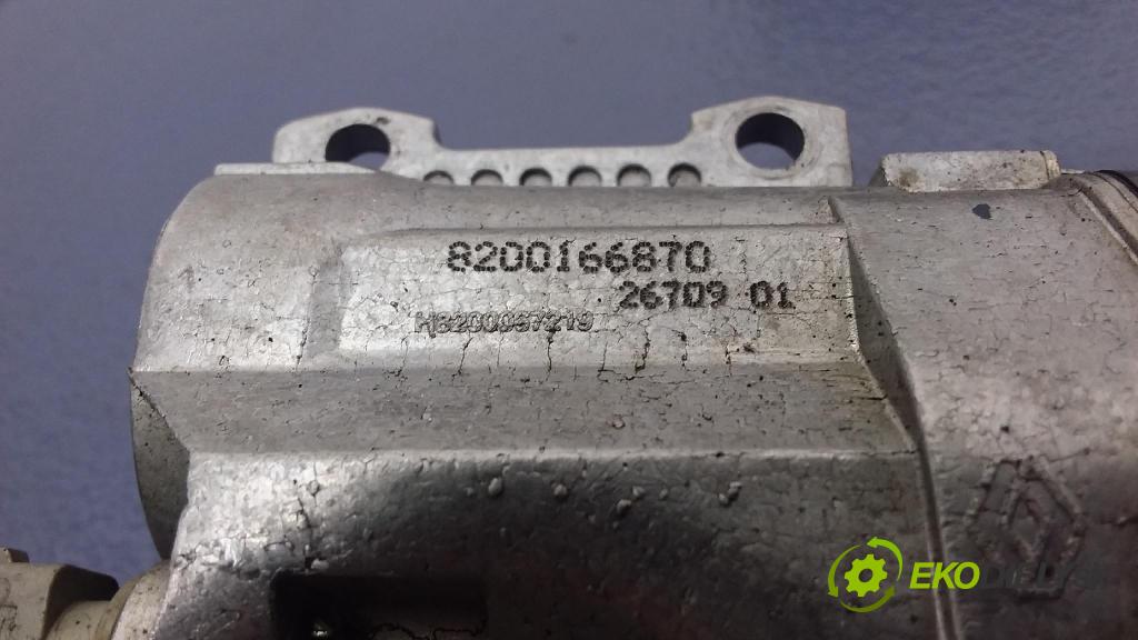 Renault Clio 2003 škrticí klapka 8200166870