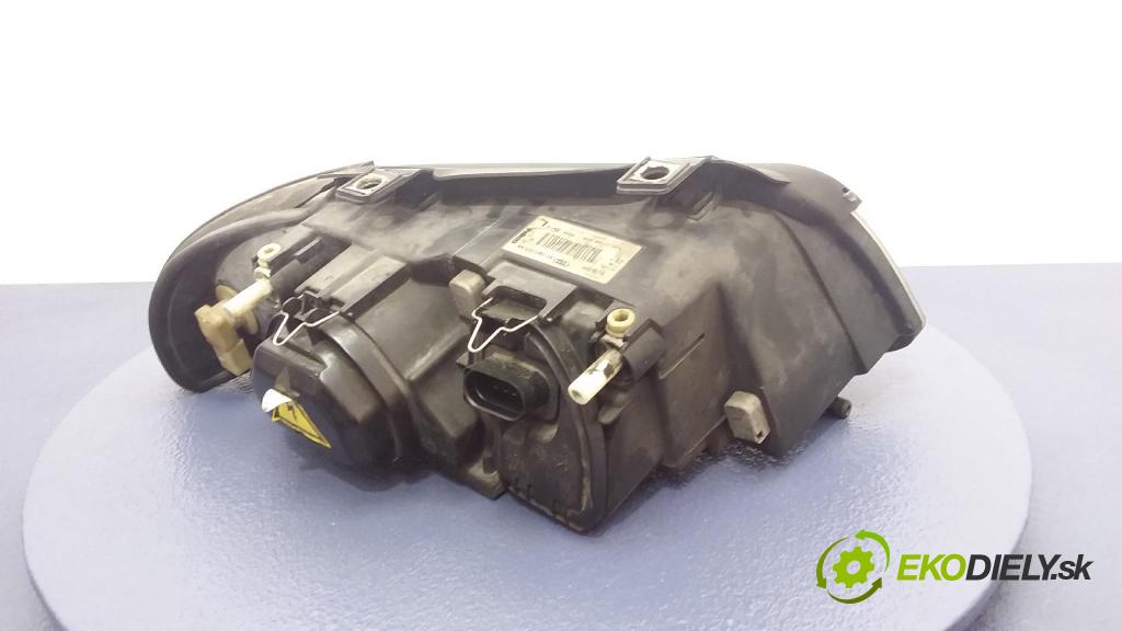 Audi A4 1999 světlo Levý: 8D0941029AN