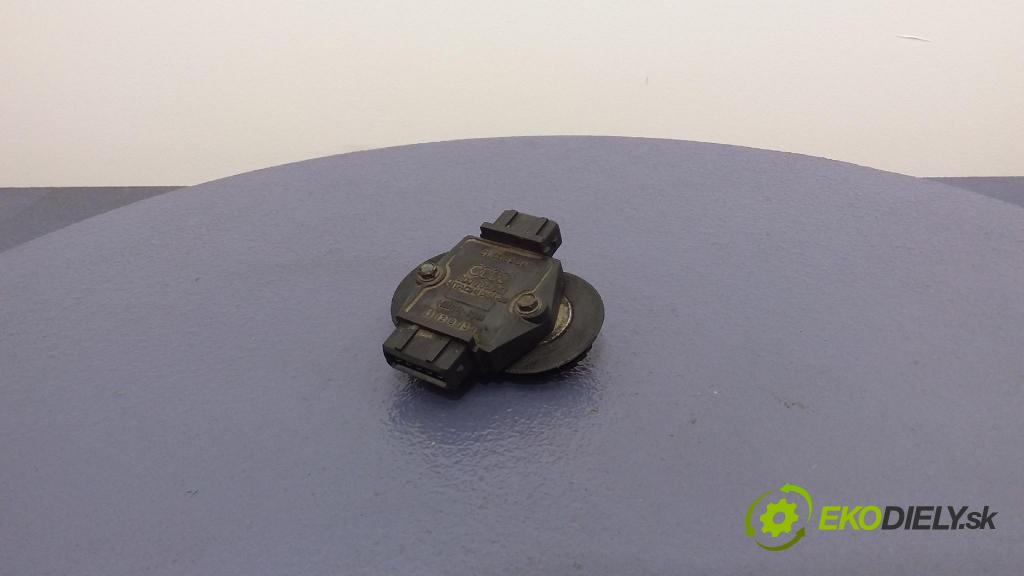 Audi A4 1999 řídící jednotka 8D0905351