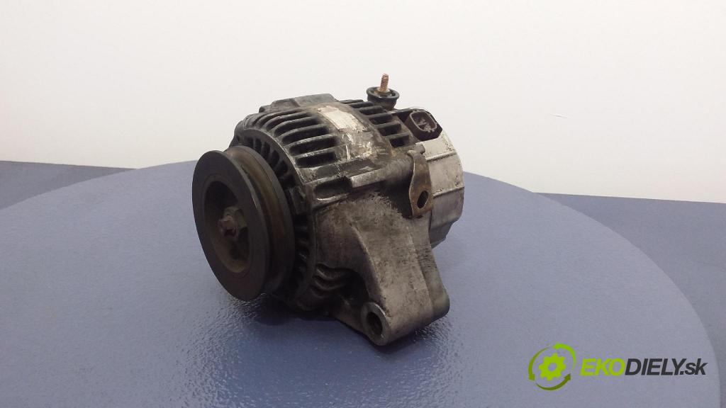 Toyota Corolla 2001 Alternator 01