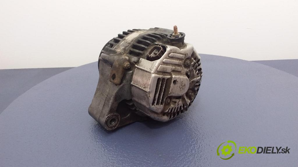 Toyota Corolla 2001 Alternator 01
