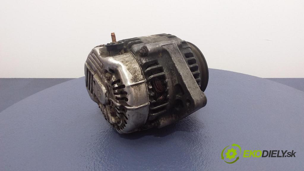 Toyota Corolla 2001 Alternator 01
