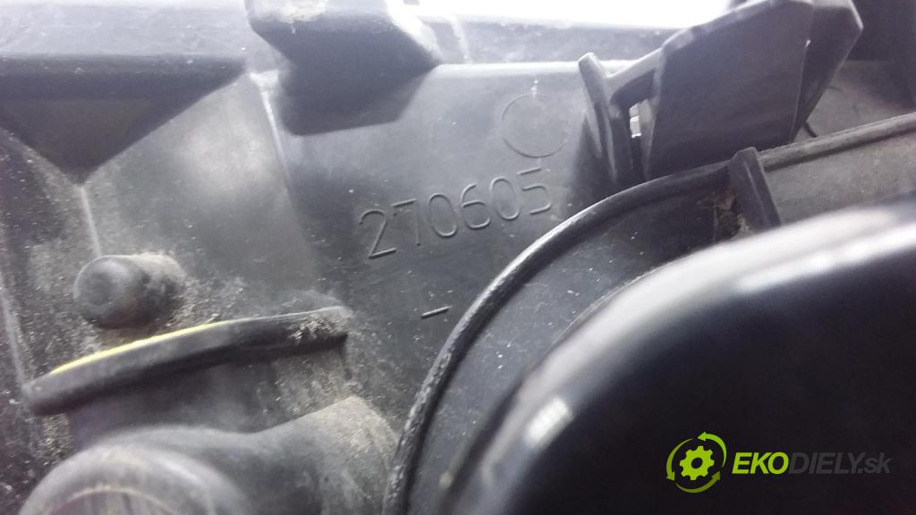 Ford C-max 2003 světlo Levý: 270605