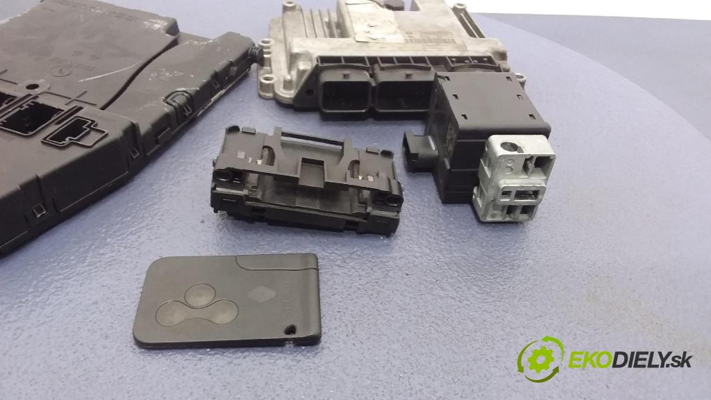 Renault Megane scenic 2006 riadiaca jednotka Motor: 8200601334