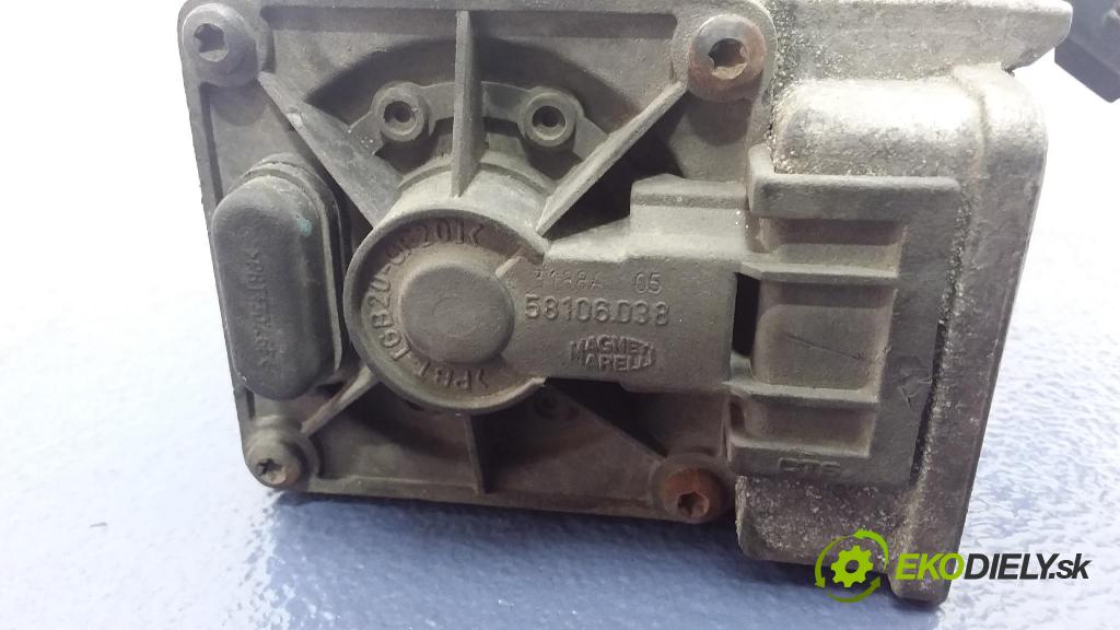 Volvo S80 1999 škrticí klapka 58106038