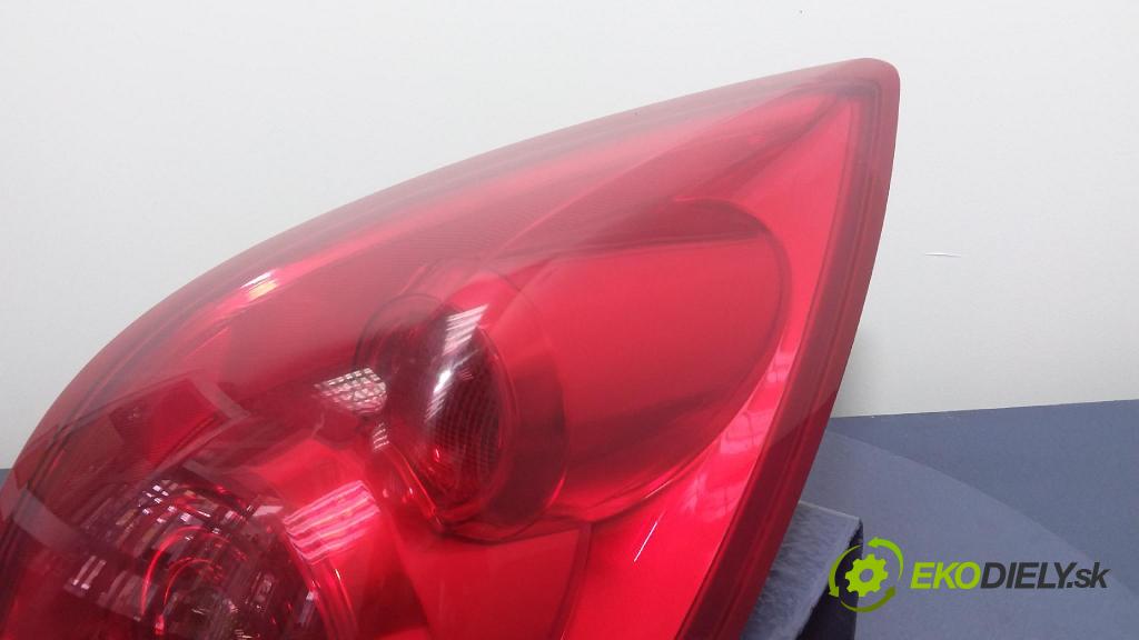 Nissan Primera 2002 světlo Zad: Práva: Mimo: 89077068