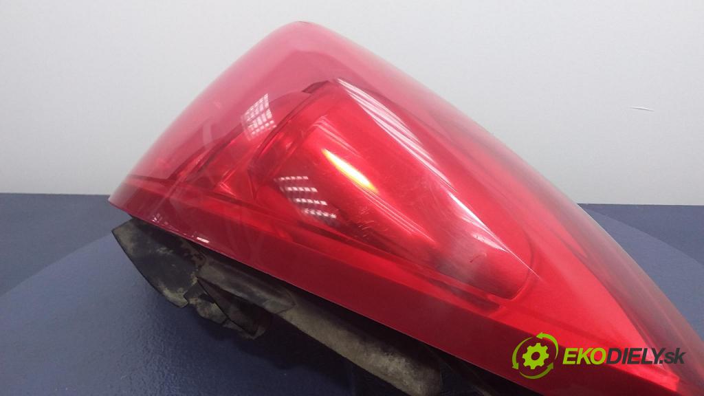 Nissan Primera 2002 světlo Zad: levá Mimo: 26555AU210
