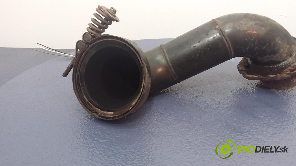 Opel Astra 2004 potrubí Vyčerpat 01