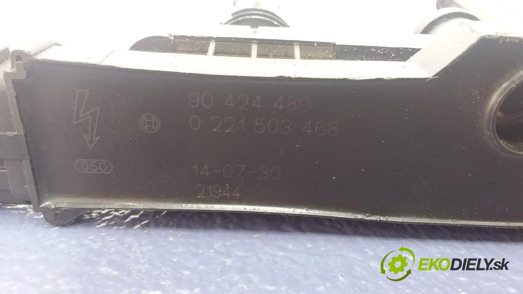 Opel Astra 2004 cívka Zapalování: 90424480