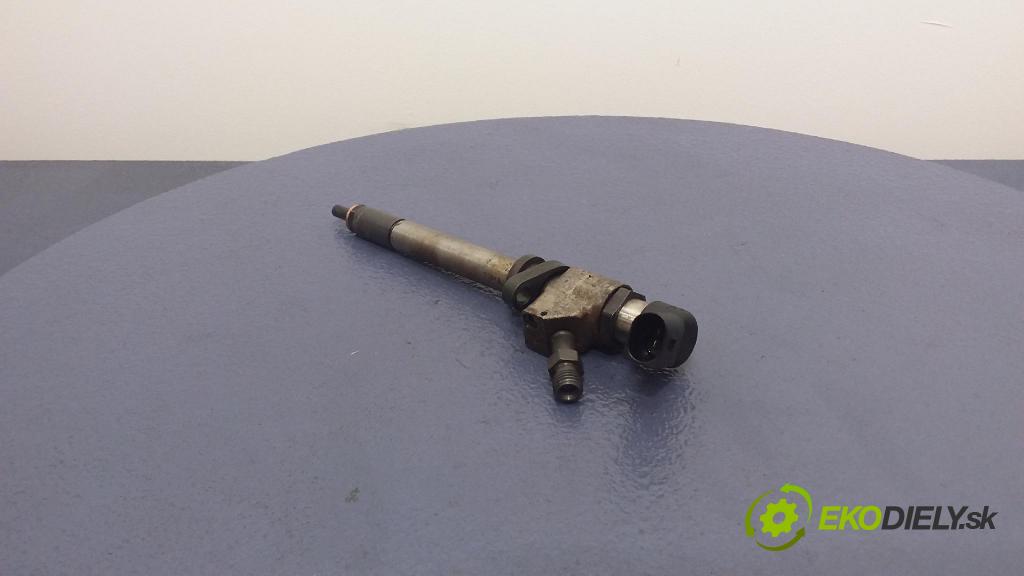 Volvo S40 2004 vstřikovač 9657144580