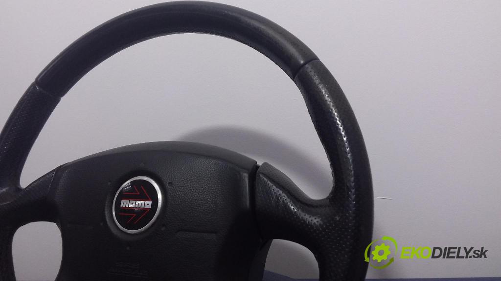 Subaru Impreza 2001 volant 01