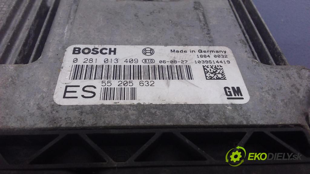 Opel Vectra 2007 řídící jednotka Motor: 0281013409