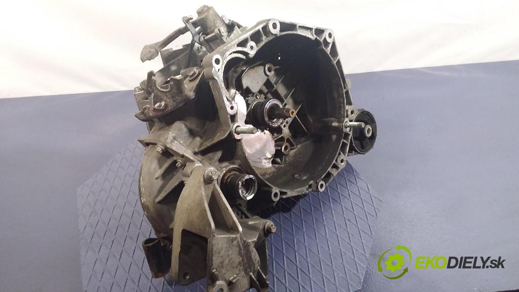 Opel Astra 2006 převodovka Ozubené kola: Manualna 55192042 M32