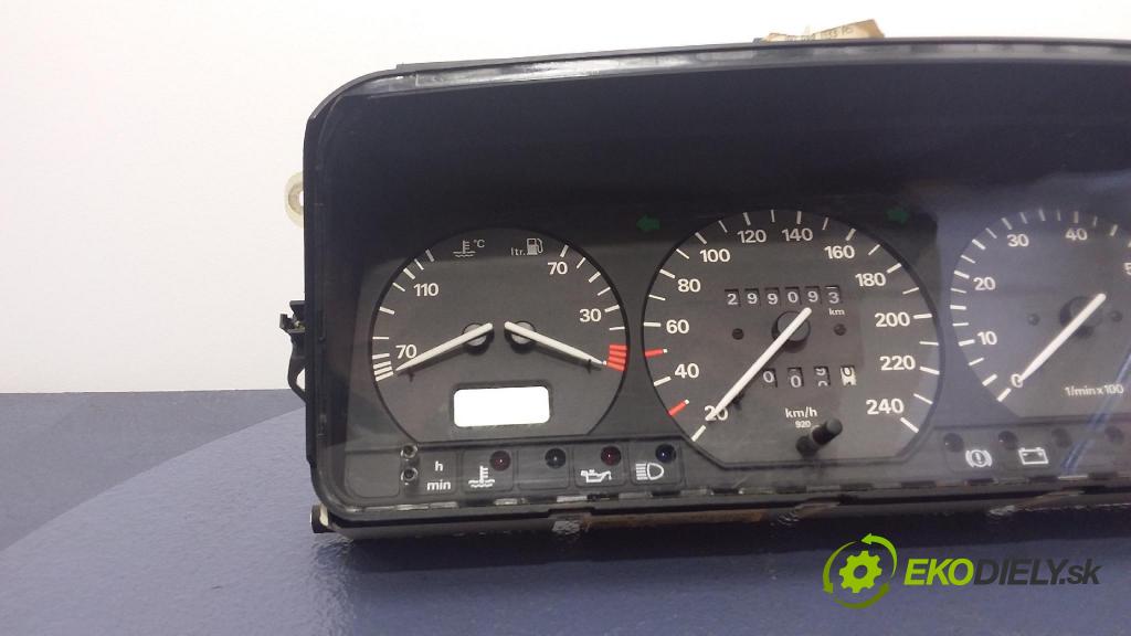Volkswagen Passat 1995 prístrojovka/ budíky 3A0919033AS