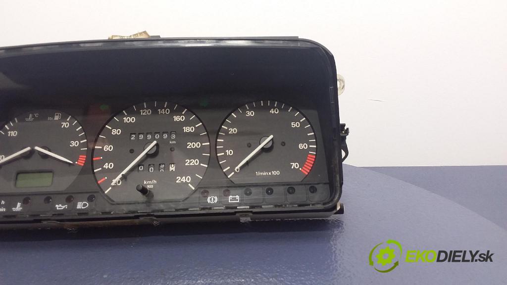 Volkswagen Passat 1995 prístrojovka/ budíky 3A0919033AS