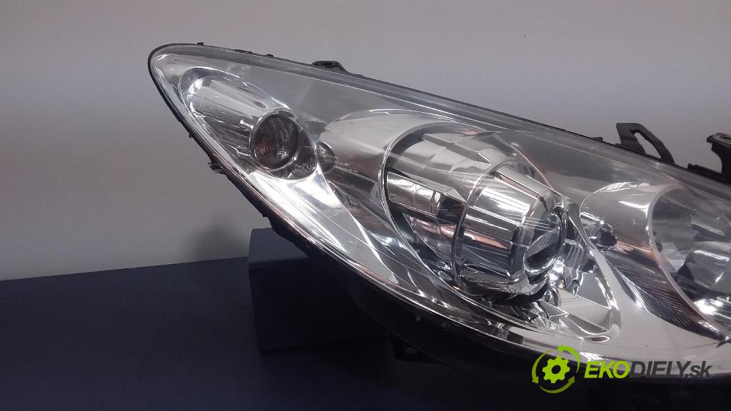 Peugeot 307 2006 Reflektor: v pravo: 20-B223