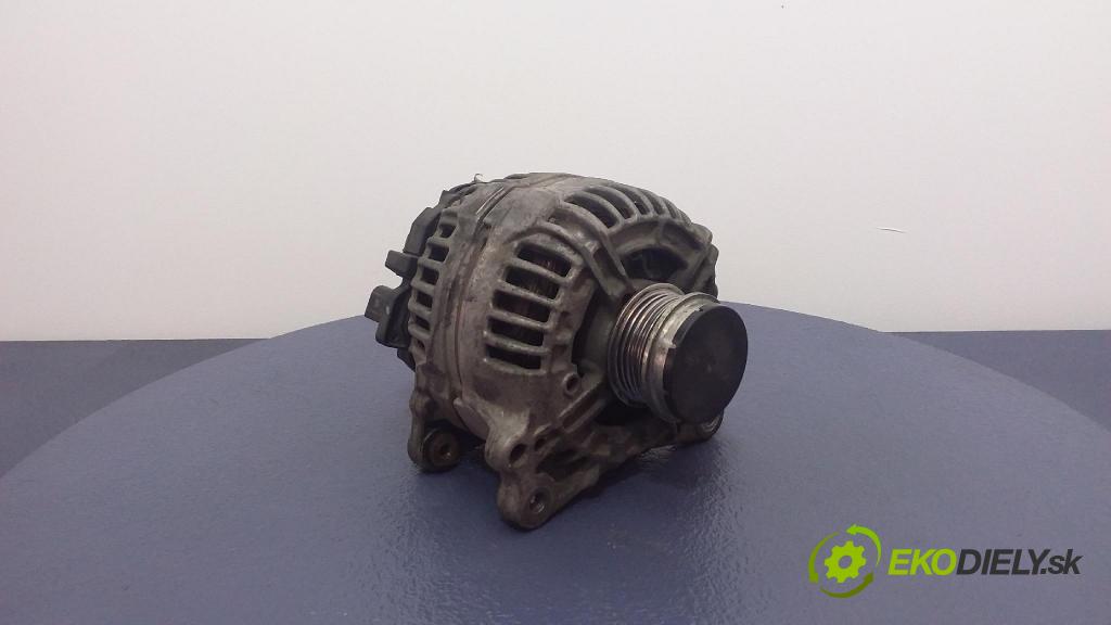 Volkswagen Passat 2003 Alternator 028903031