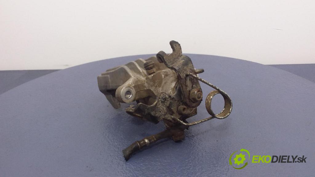 Volkswagen Passat 1999 brzdič brzdový zad v pravo: CZH1211