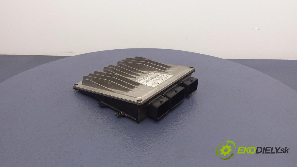 Dacia Duster 2010 riadiaca jednotka Motor: 8201002106