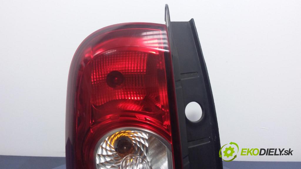 Dacia Duster 2010 svetlo / reflektor zad ľavá Vonkajsia: 265550035R