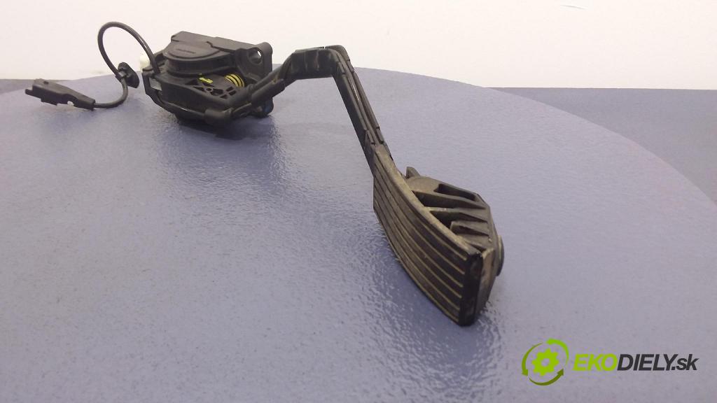 Citroen C5 2005 pedal Plyn: 9650341780