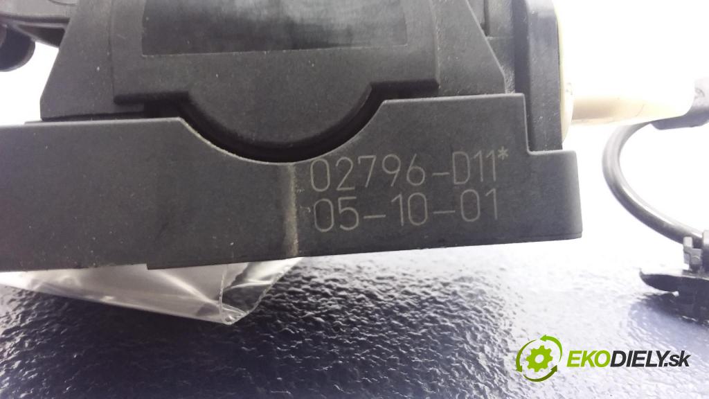 Citroen C5 2005 pedal Plyn: 9650341780