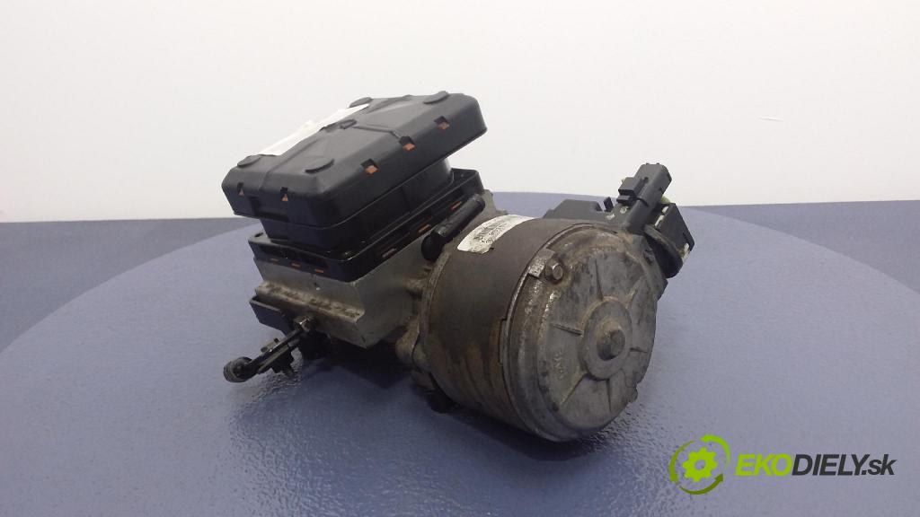 Citroen C5 2005 čerpadlo Hydraulicky: 9636713880