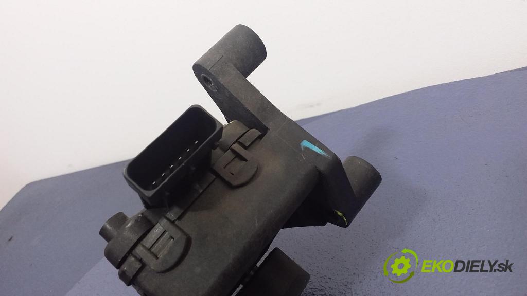 Opel Corsa 2006 pedal Plyn: 9129423