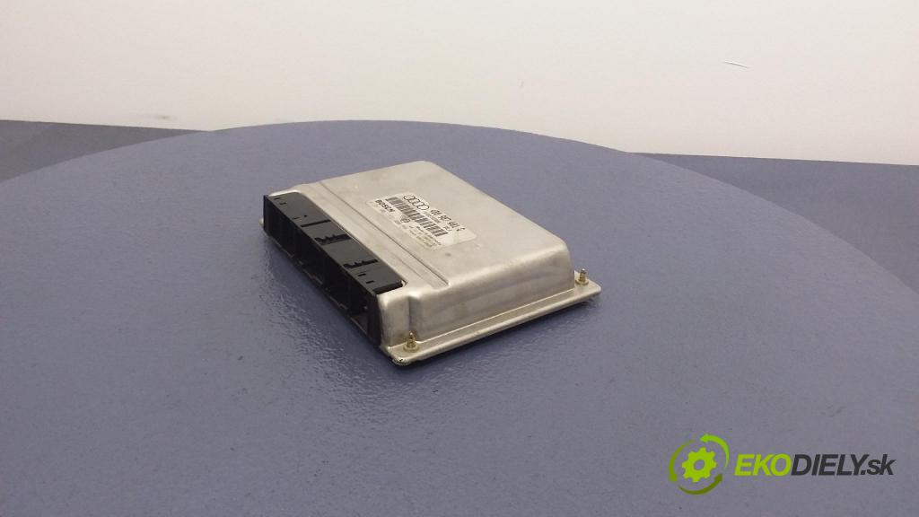 Audi A6 1998 riadiaca jednotka Motor: 4B0907401G
