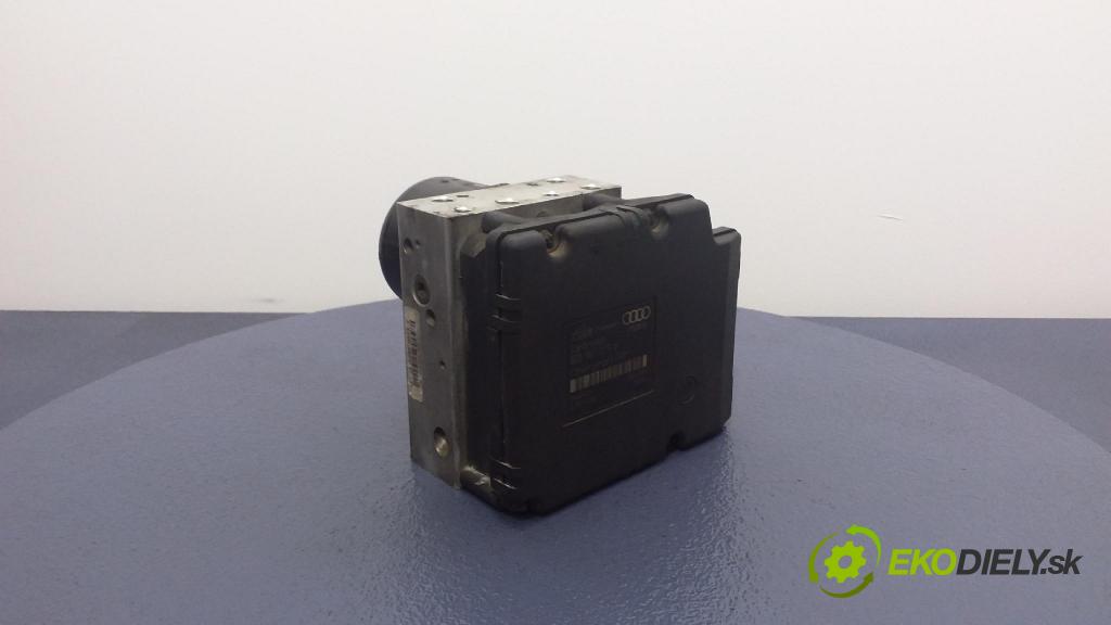 Audi A2 2001 čerpadlo ABS x 8Z0907379B