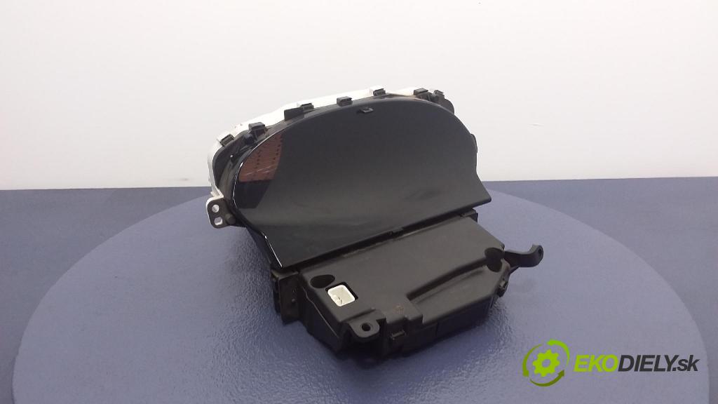 Toyota Yaris 2002 prístrojovka/ budíky 83800-0D010