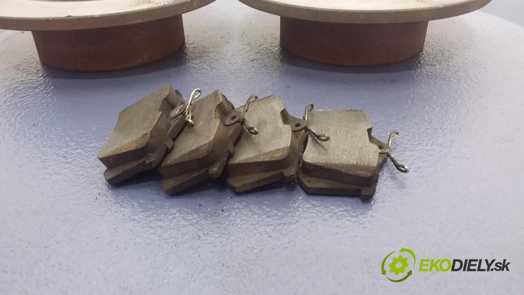 Audi A6 1998 Štít: Brzda: zadní 245 MM