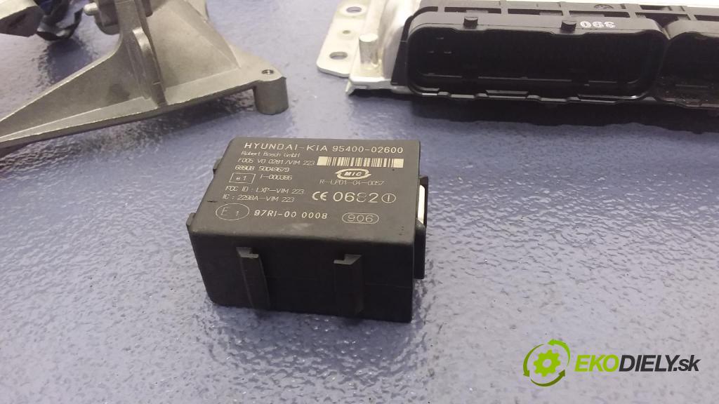 Hyundai Atos 2007 řídící jednotka Motor: 39110-02BA5